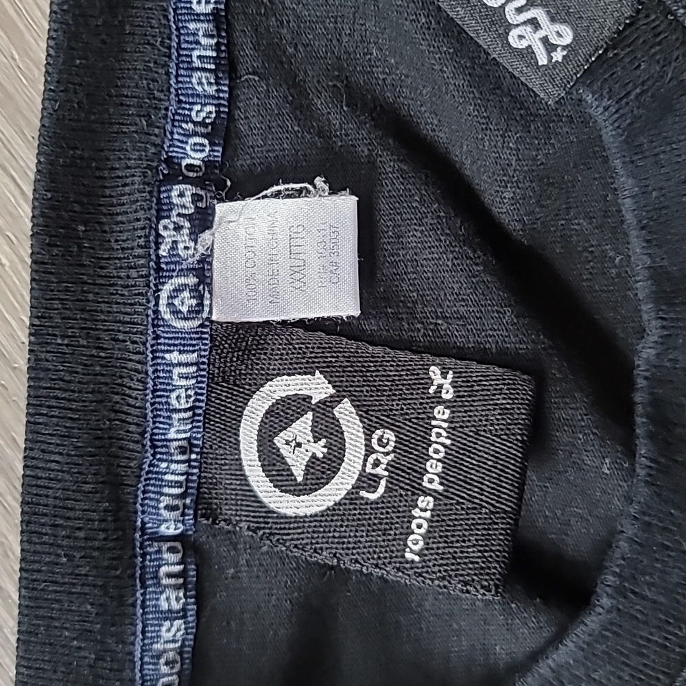 Men's LRG - Picture 7 of 10